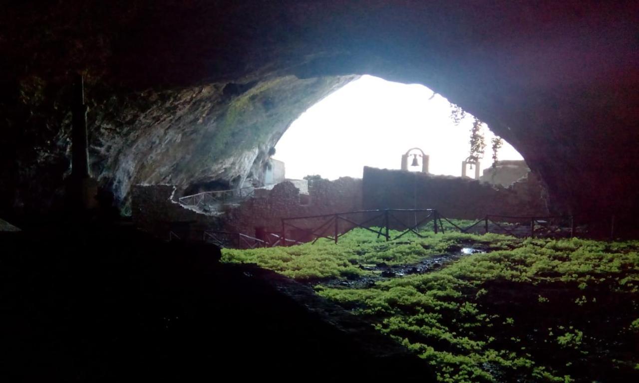 B&B Il Vicoletto Olevano sul Tusciano Экстерьер фото